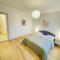 aday - The Swanky Suite