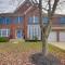 Pet-Friendly Lanham Getaway with Community Pool!