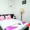 Orange Corner Hotel, Airport pickup & drop Available 24X7
