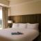 The Point Hotel & Suites
