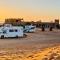 Hotel Camping Les Roses Des Dunes & Piscine - Merzouga