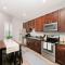 Walkable and Spacious Apt - Parking -- GroupStay - 匹兹堡