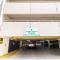 Remodeled 1BR Condo, Ocean Views with Free Parking! - Honolulu