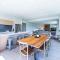 Serenity Haven: Retreat with Panoramic Views - 瓦纳卡