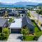 Serenity Haven: Retreat with Panoramic Views - 瓦纳卡