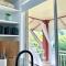 Luxury 2 Bedroom apartment, Treetop views, Resort with 4 swimming pools