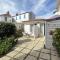 Maison près du port, avec cour, terrasse équipée, à 400m de la plage - FR-1-224B-209