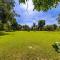 Luxurious 6 Bedroom Mansion Close To Beach CAS