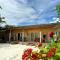 Met House - Thulusdhoo