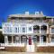Flat 4 Marine Parade House, 1 East Cliff- Next to Dover Port, White Cliffs, Beach, Castle