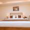 The Hut Restaurant & Boutique Hotel