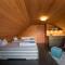 UnderDach Holiday House