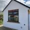 Newly renovated, modern bungalow - quiet location