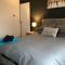 Entire 2 bed modern apartment - 南特威奇
