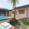 Casa Com Quatro Dormitórios Pertinho Do Mar Em Capão Da Canoa - Capão da Canoa
