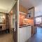Studio Confortable 27m² - Centre Val dIsère avec Balcon Sud, 2/3 Pers., Cuisine Équipée - FR-1-518-145
