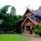 Crossroads house - Mae Hong Son