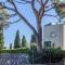 Villa Urbis Taormina, luxury villa in the heart of Taormina with swimming pool & lift