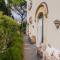 Villa Urbis Taormina, luxury villa in the heart of Taormina with swimming pool & lift