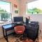East Austintacious - artsy, walkable 4BR 4BA