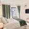 Oásis de verão- 2 bedrooms flat with swimming pool