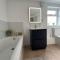 Pine View Holiday Home - 纽卡斯尔
