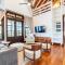 Livengood Properties BZ+The PoolClub@Mahogany Bay!