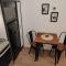 Comfy, Intimate Apartment with a Haunting Terrace - 墨西哥城