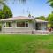 Kohekohe Garden Cottage - Waikanae Holiday Home