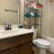 Cheerful 3 Bdrm space, 2 bath!. You gotta love it!