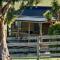 Hazelcreek Cottages