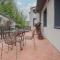 1 Bedroom Beautiful Apartment In Il Ferrone