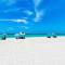 Paradise Palms-Private Beach Access-Heated Pool-Water Views From Every Room