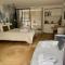 Madame Imagine, Lodges & SPA Epinal