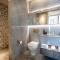 Daniels Stunning 2BR with Full Sea View at Five - Dubaj