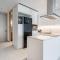 Manzil - 2BR Apartment in The Address JBR with Private Beach Access & Dubai Eye View - 迪拜