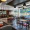 Four Points by Sheraton at Phoenix Mesa Gateway Airport