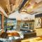 Luna Cabin - 5BR Hot Tub A/C Game Room EV Charger