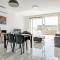 F12 Room 2, Private Room two single beds privated bathroom in shared Flat