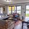 Campau Lake Sunshine cottage
