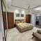Ankhis Villa with Parking