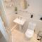 Skylark Lodge HM24 HOT TUB Lakeside Spa