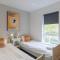 Skylark Lodge HM24 HOT TUB Lakeside Spa