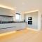 100 Howells Mere 100HM Lakeside Spa Property