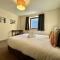 Super Apartment next to Bicester Village Sleeps 4 - 比斯特