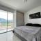 Apartamento nuevo, central, hermosa vista.