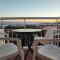 Hercules Paradise 531 - Mediterranean Sea View Terrace - Beach 10 min walk - Pools and Gardens - Fast Private WiFi Remote Work Friendly - Short and Long Stays - Central Benalmadena - Direct train to Malaga Airport