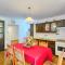 Im Jahr 2014 renoviertes Ferienhaus 400 Meter zum Strand