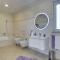 Traumhafte Villa mit privatem Pool, Sauna, Meerblick
