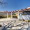 Villa mit privatem Pool, WLAN, Klima, Sonnenterrasse und Grill